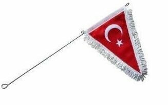 TÜRK BAYRAĞI YAYSIZ